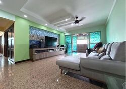 Blk 125 Bukit Batok Central (Bukit Batok), HDB Executive #540443171